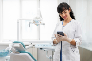 Virtual Orthodontics Explained: Pros, Cons, and Expert Insight